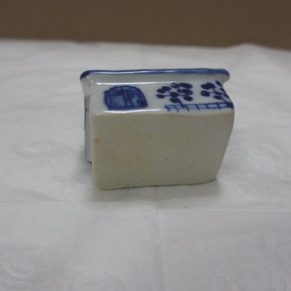 Dog House Miniature Animals Delft Blue Ceramic - Picture 5 of 11